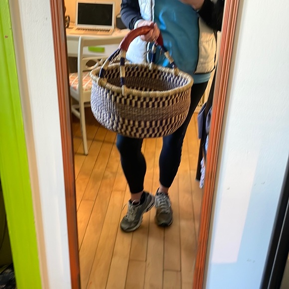 New African Market Basket Large round with leather handle navy blue/purple - Picture 2 of 15